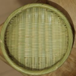 保護中: 蕎麦笊　横編み